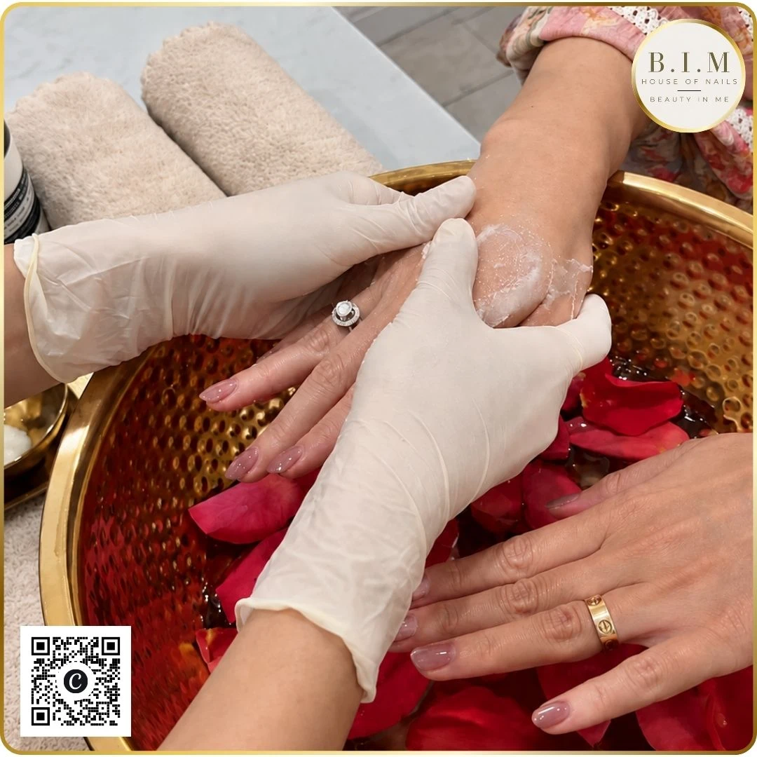 BIM House of Nails Salon in Tustin, CA 92780